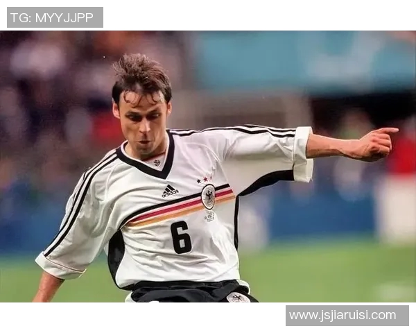 足球历史十大传奇球星排名盘点 谁是足坛永恒的巨星 足球历史十大传奇球星排名盘点 谁是足坛永恒的巨星