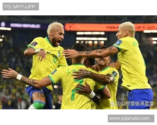 足球巨星荣耀归乡当地球迷热情相迎场面温馨感人 足球巨星荣耀归乡当地球迷热情相迎场面温馨感人